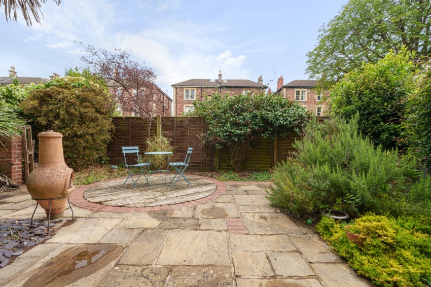 Images for Apsley Road, Clifton, Bristol, BS8 EAID:1234 BID:1234